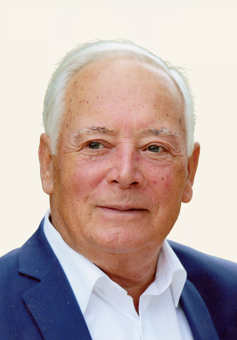 ALBERTO JOÃO BARBOSA SOARES