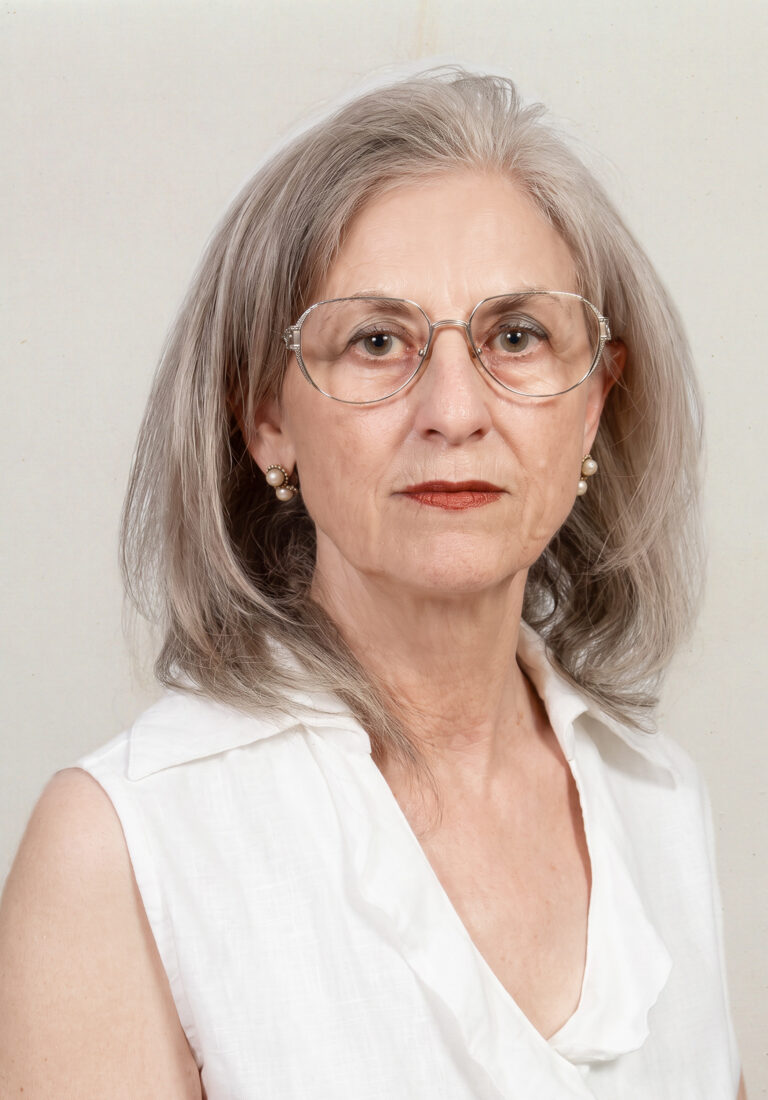 MARIA ENGRÁCIA LEITE MORAIS MEIRELES AMORIM
